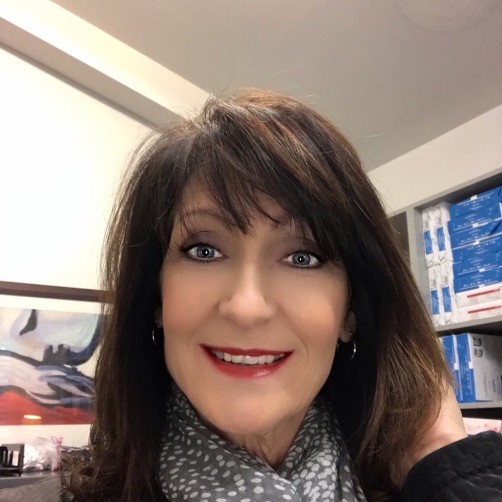 Meet your Posher, Laurel